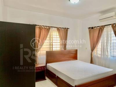 ទន្លេបាសាក់, ចំការមន, ភ្នំពេញ