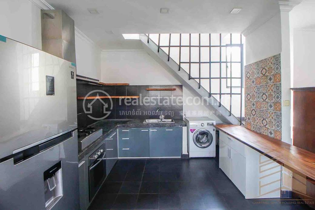 Apartment For Rent in Chakto Mukh, Daun Penh, Phnom Penh