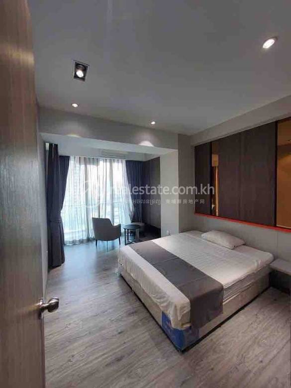 Condo For Rent in Chamkarmon $1,300