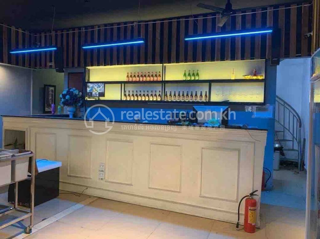 BKK 1, ボンケンコン, プノンペンの店舗付住宅賃貸物件
