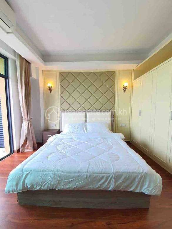 Condo For Rent in Chamkarmon $450