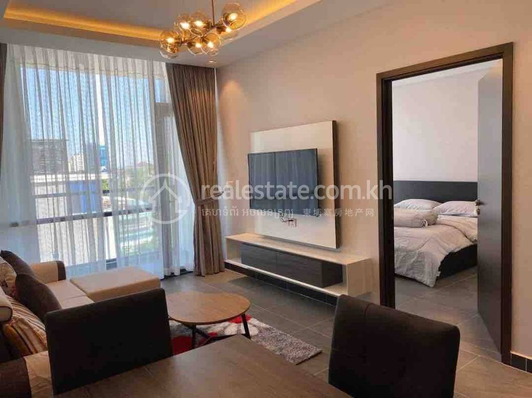 แฟลต ราคา $800