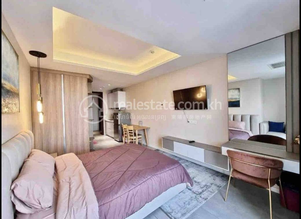 Condo For Rent in Chamkarmon $500