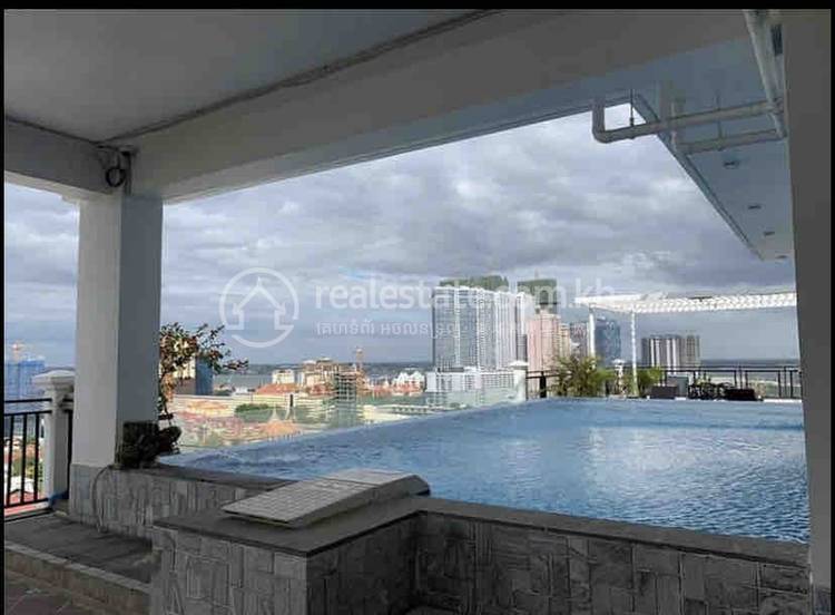Flat For Rent in Tonle Bassac, Chamkarmon, Phnom Penh