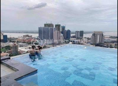Chamkarmon Condo For Rent in Chamkarmon