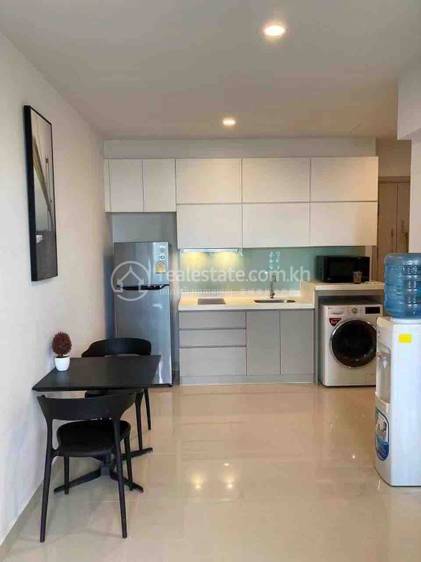 Condo For Rent in Tonle Bassac, Chamkarmon, Phnom Penh