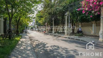  , Tonle Bassac, Chamkarmon, พนมเปญ