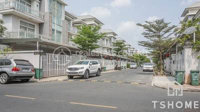   , Phnom Penh Thmey, Sen Sok, プノンペン