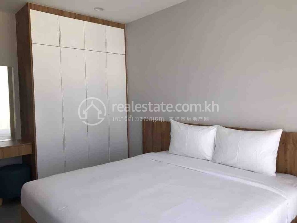 Apartment For Rent with 1 Parking Space