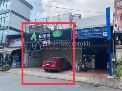 residential Shophouse for rent dans BKK 1 ID 203855