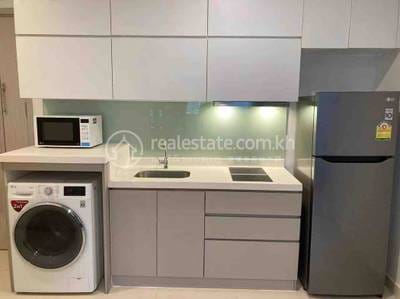 Condo For Rent in Chamkarmon $650