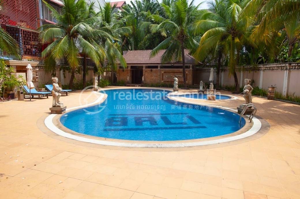 Apartment For Sale with 2 Parking Space