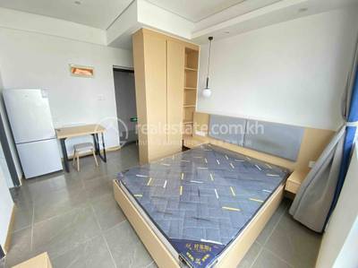 $400 Condo