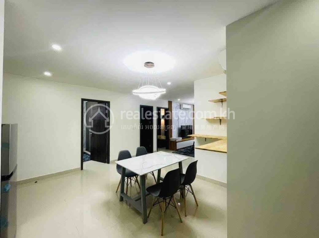 Apartment For Rent with 1 Parking Space