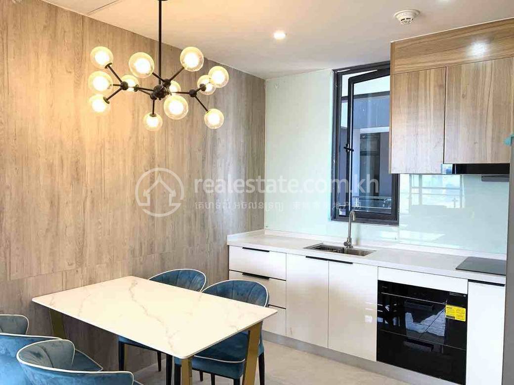 Mieszkanie Na wynajem o powierzchni mieszkalnej 120 m² w Boeng Keng Kang