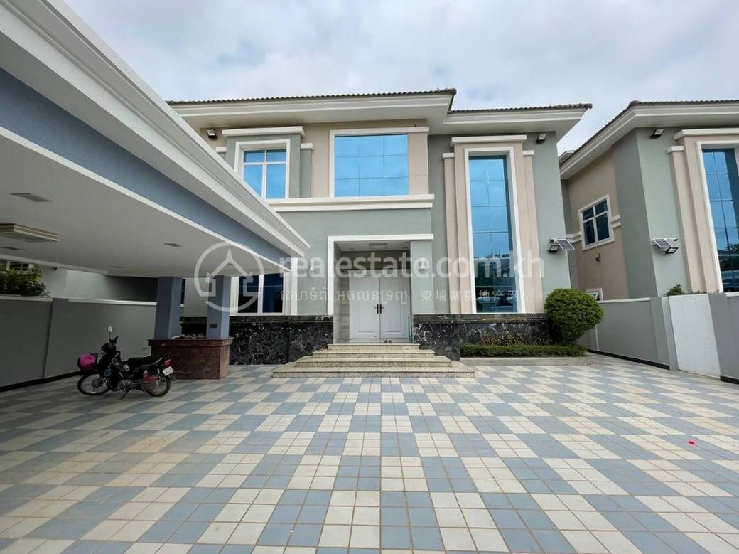 Borey Angkor Phnom Penh | 带6个停车位的别墅出租