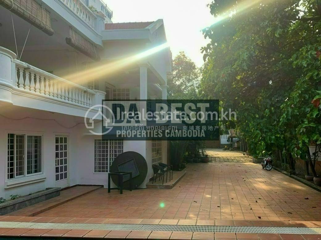 House and lot For Rent in Tonle Bassac, Chamkarmon, Phnom Penh