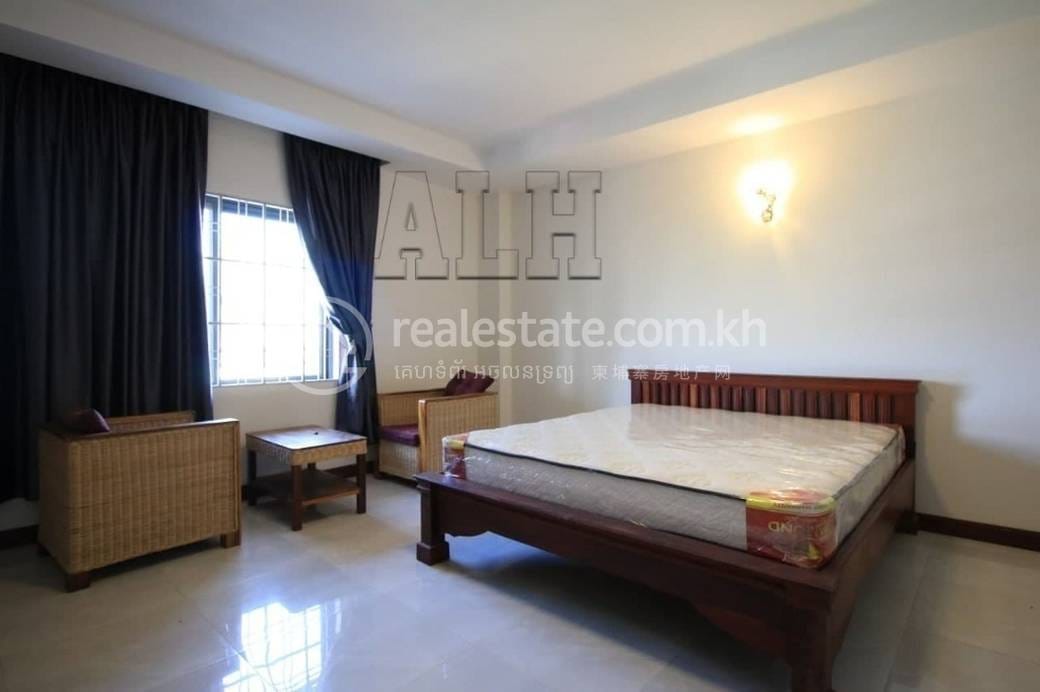 Apartment For Rent in Chroy Changvar $300