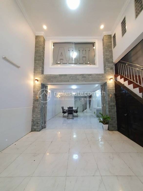 Appartement À louer à Toul Tum Poung 2, Chamkarmon, Phnom Penh
