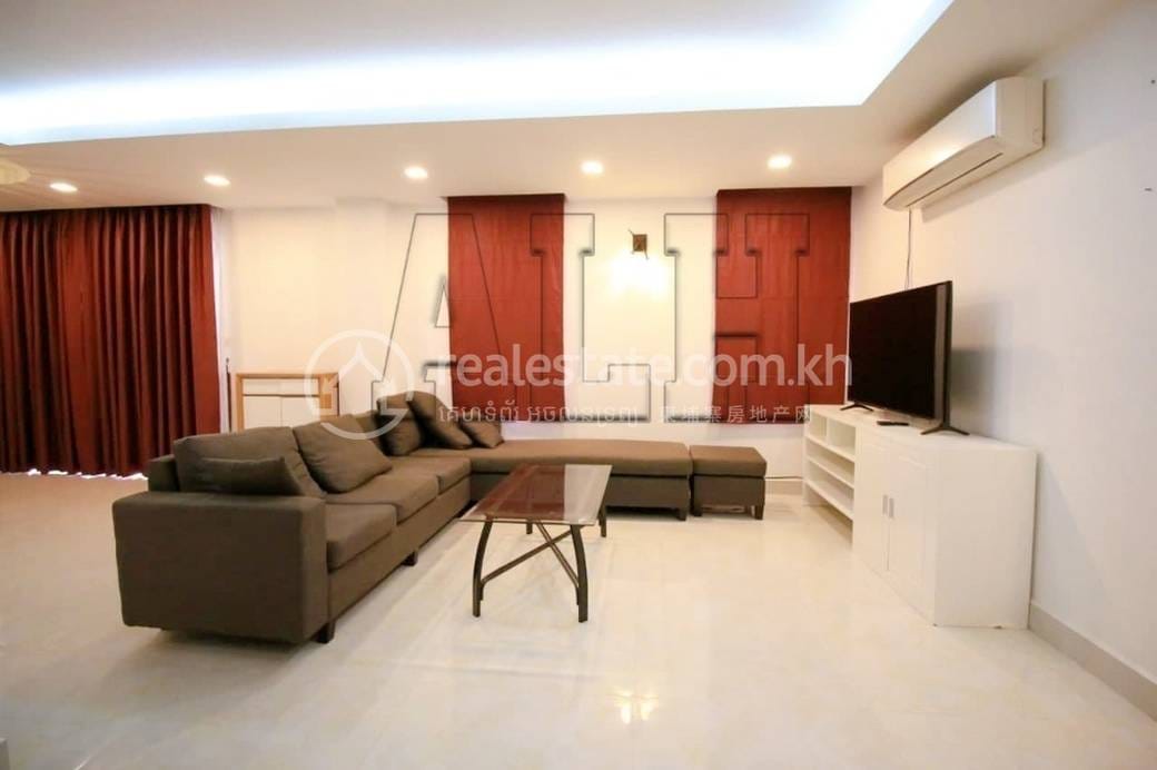 Apartment For Rent in Por Sen Chey $800