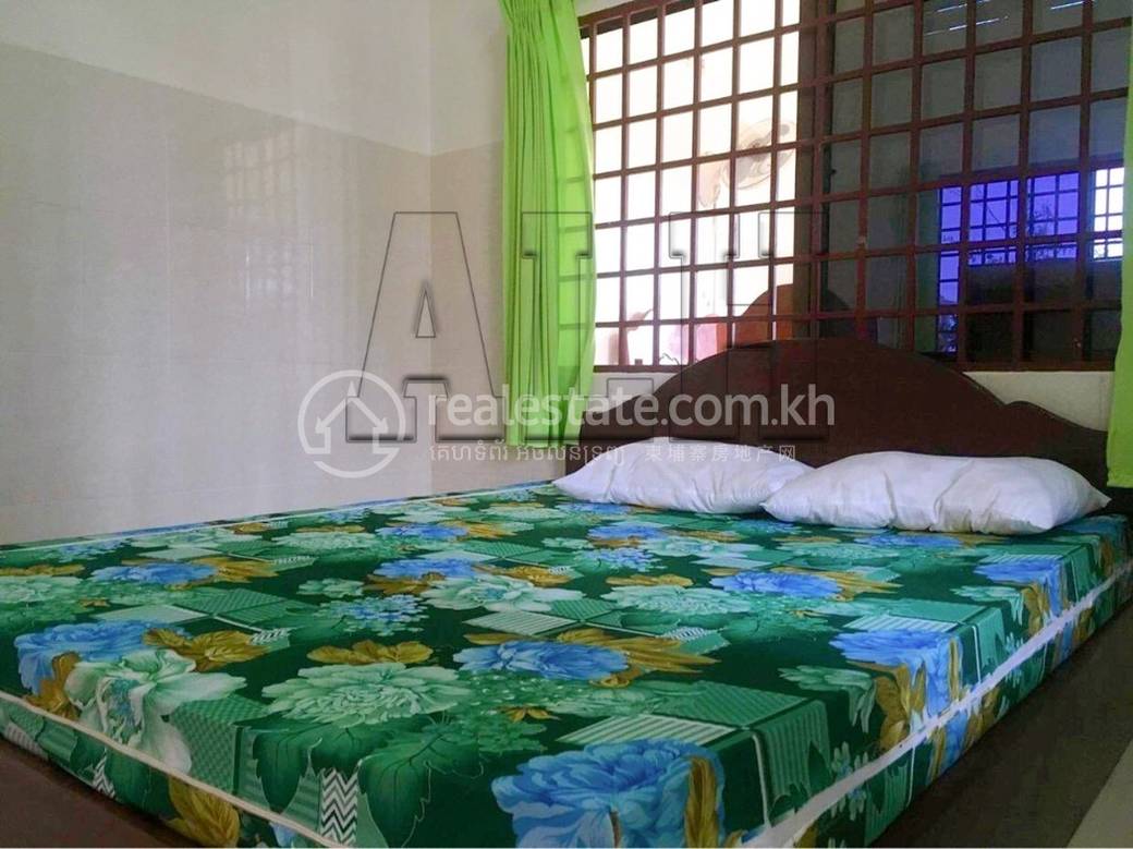 អាផាតមិន សំរាប់ជួល មានកន្លែងចតរថយន្ត 1