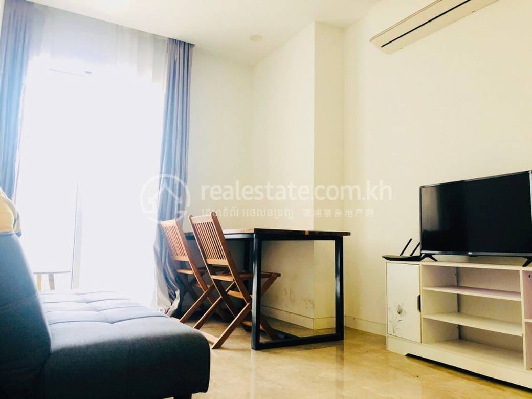 Chamkarmon Condo For Rent in Chamkarmon
