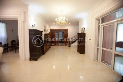  , Chey Chumneah, Daun Penh, Phnom Penh
