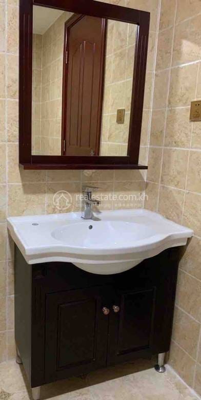 Condo For Rent in Veal Vong, 7 Makara, Phnom Penh