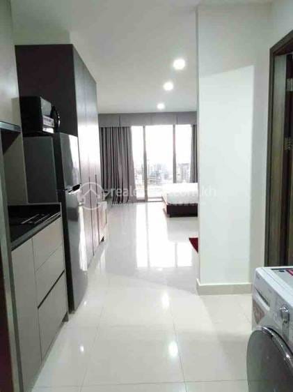 Apartment For Rent in Tonle Bassac, Chamkarmon, Phnom Penh