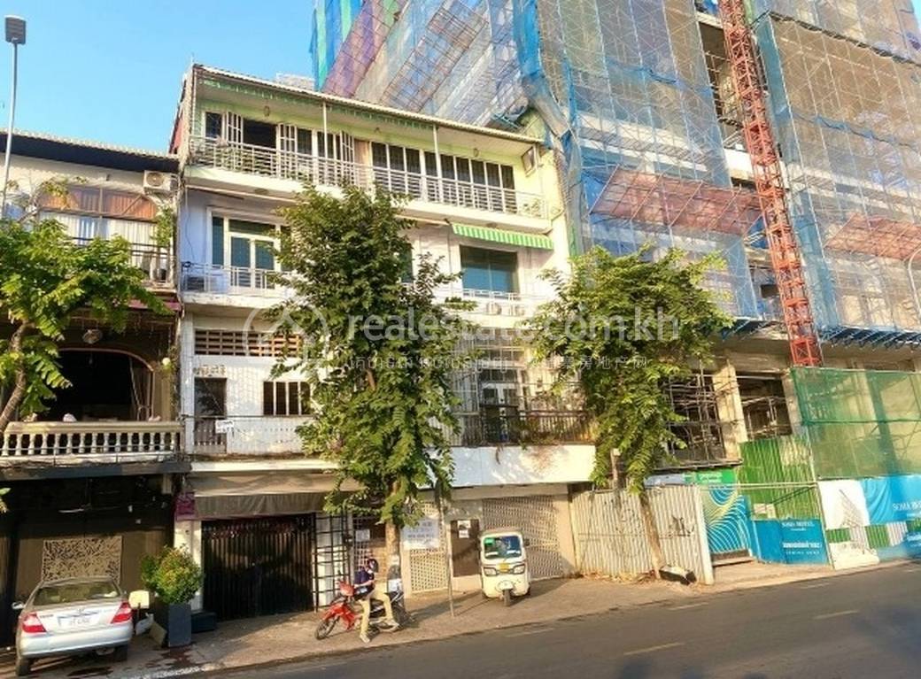 180平方米土地面积的店屋出租，价格$3,200