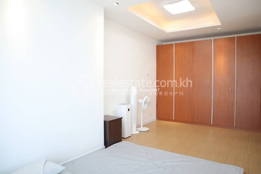 The Penthouse Residence | Condo For Sale in Tonle Bassac, Chamkarmon, Phnom Penh