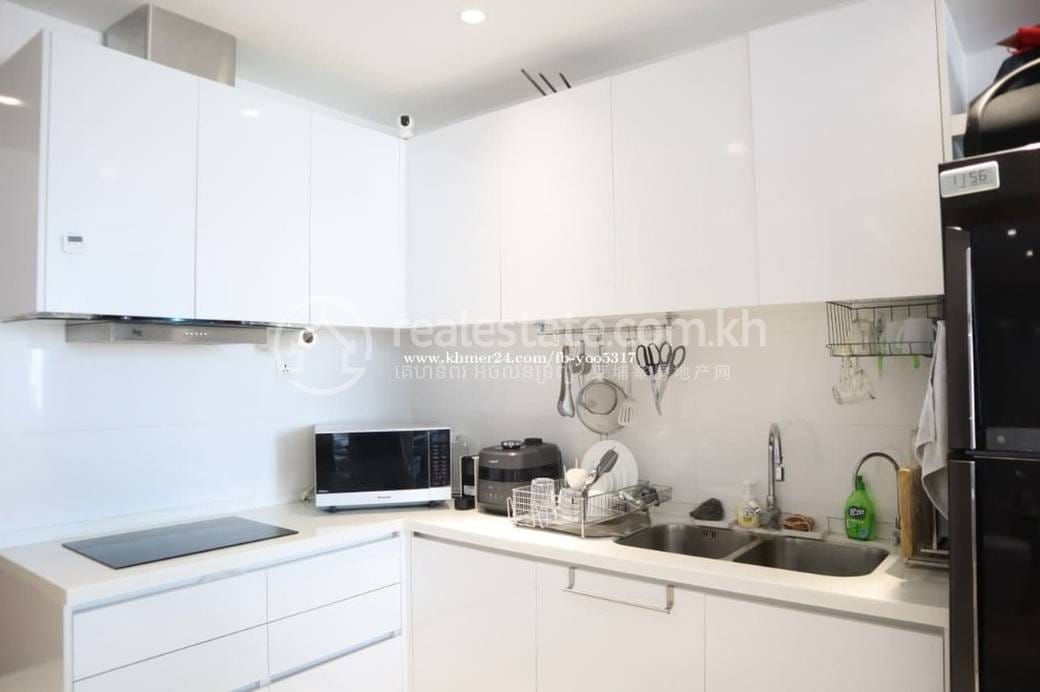The Penthouse Residence | 27-474 sqm Living Size Condo For Sale in Chamkarmon