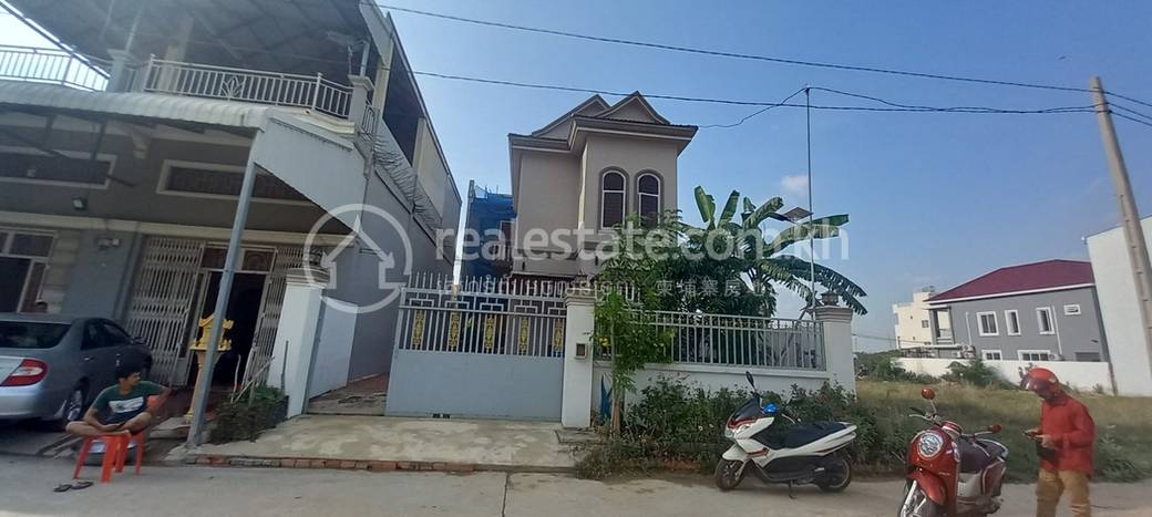 Villa For Sale in Preaek Pnov, Prek Pnov, Phnom Penh