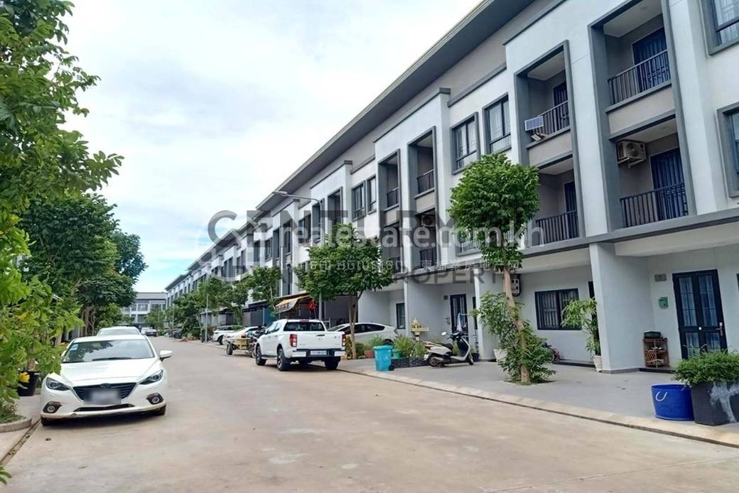 วิลล่า สำหรับขาย ใน Sen Sok $159,900