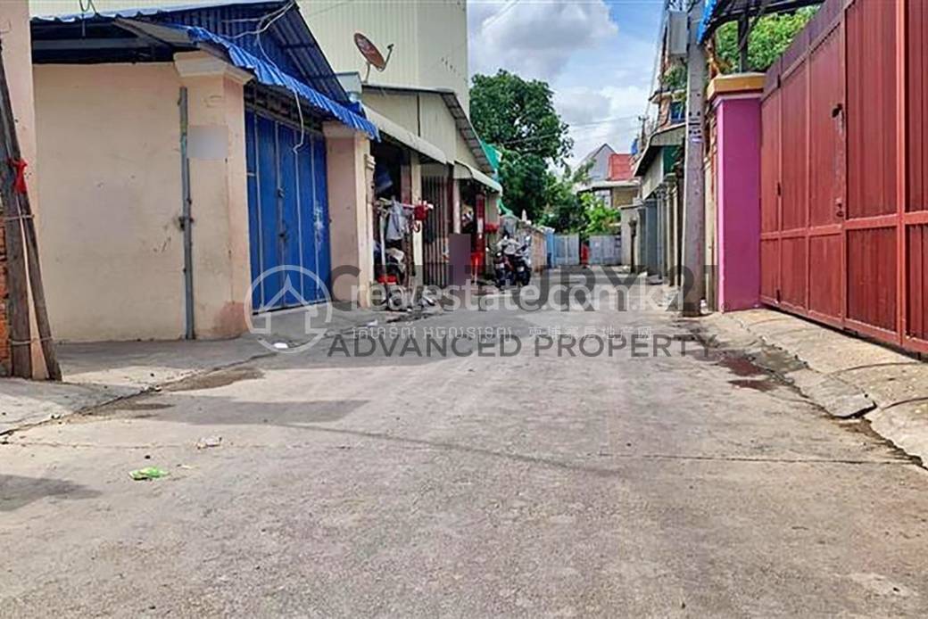Preaek Pra House and lot For Sale in Preaek Pra