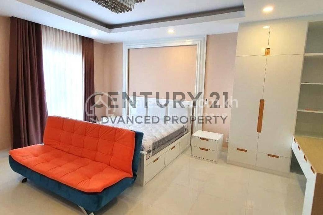 Sen Sok Villa For Sale in Sen Sok