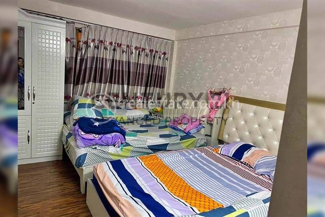 Chbar Ampov Byt Na prodej in Chbar Ampov