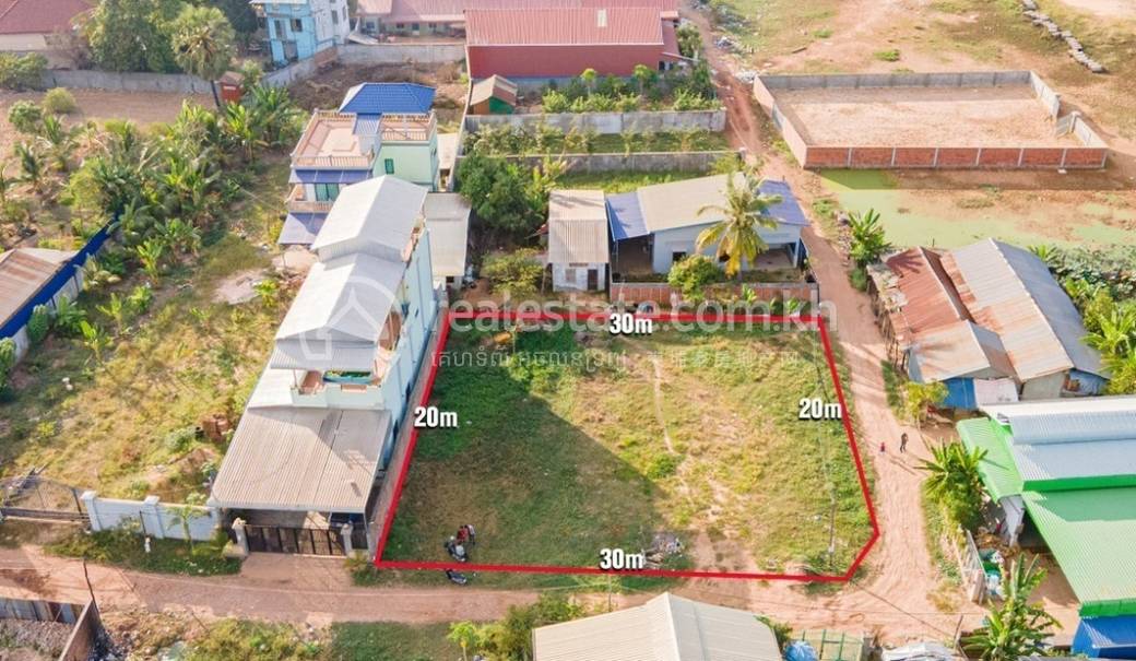 Land for sale in Sala Kamreuk commune-Krong Siem Reap behind Psa Leu market