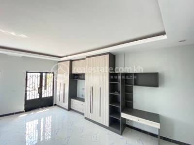 Borey Serei Sousdei 333 | Villa For Sale in Boeung Prolit, 7 Makara, Phnom Penh