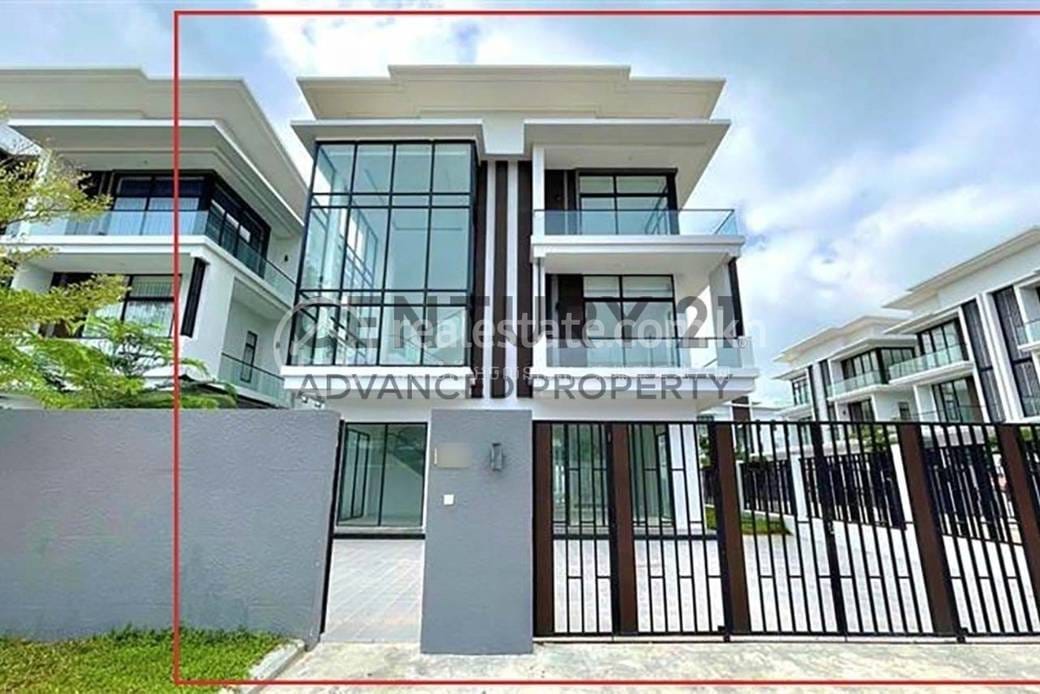 Chbar Ampovの別荘売り物件 $1,300,000