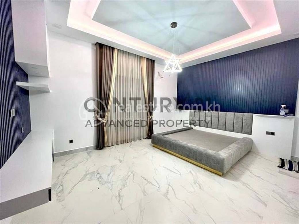 Sen Sok Villa For Sale in Sen Sok
