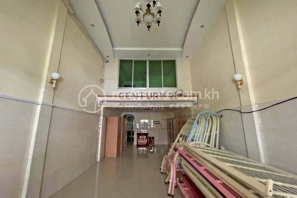 แฟลต สำหรับขาย ใน Toul Kork $199,900