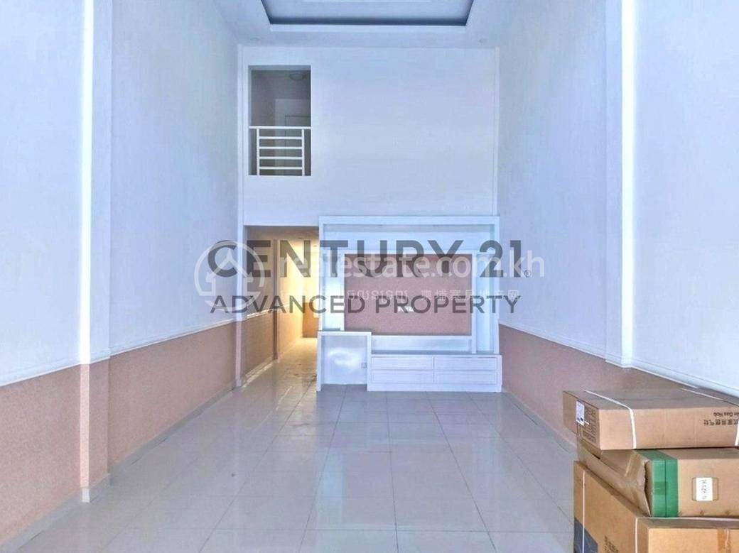 Sen Sok店屋出售，价格$349,000