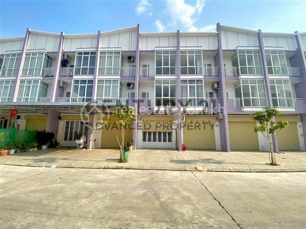 Shophouse For Sale in Por Sen Chey $139,900