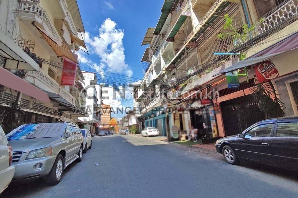 Tonle Bassac Flat For Sale in Tonle Bassac