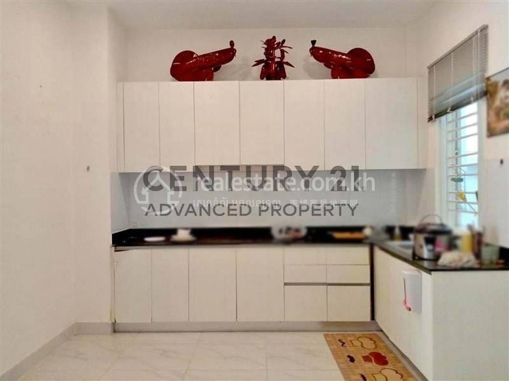 Sen Sok Villa For Sale in Sen Sok