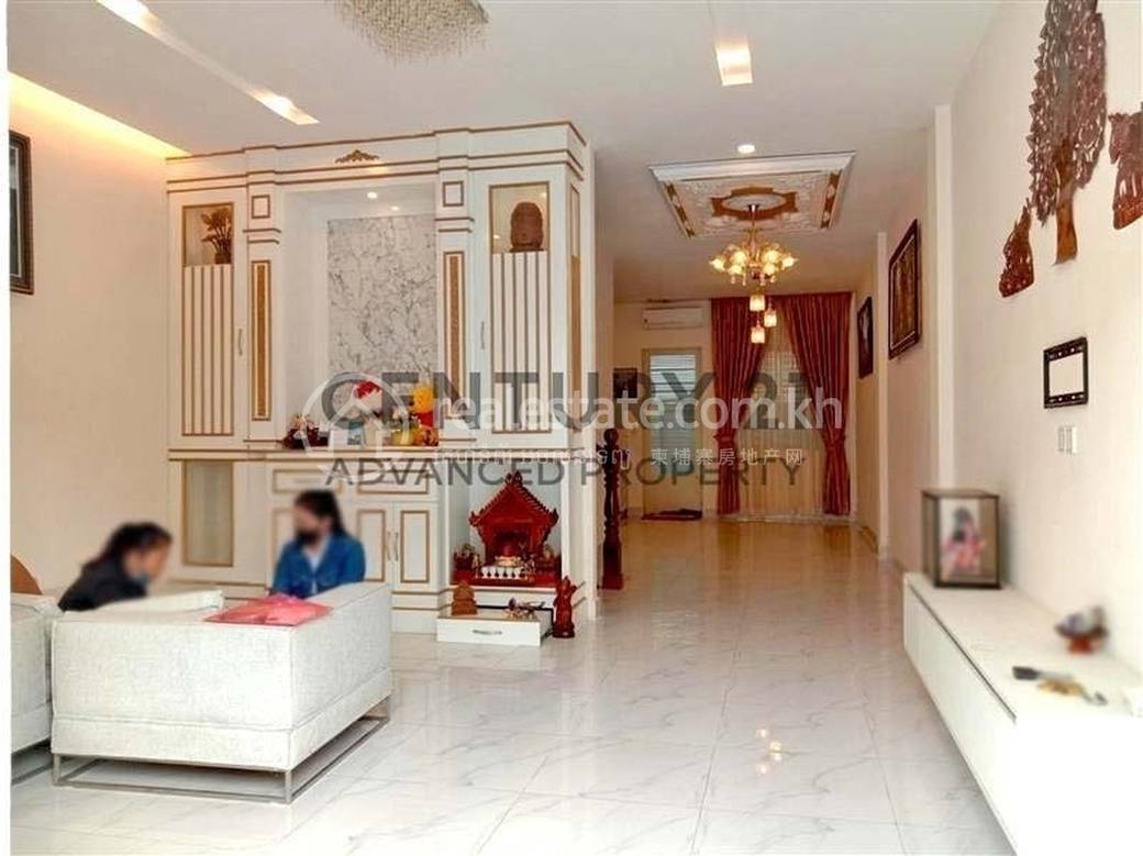Villa For Sale in Sen Sok $179,000