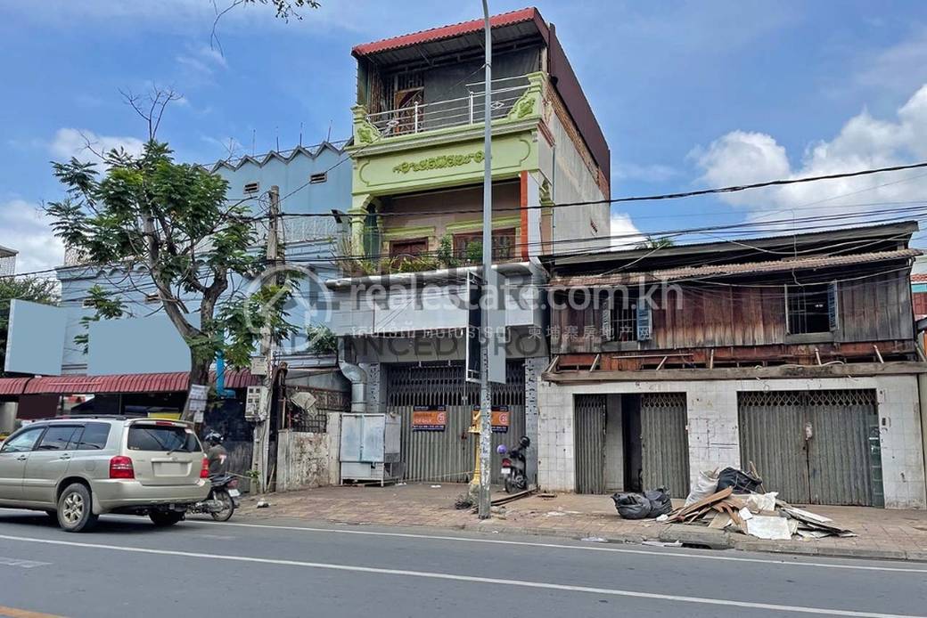 Flat House Na prodej in Toul Kork $450,000