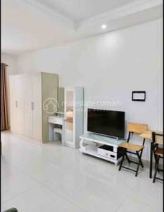 D. I. Riviera Condominium | Chamkarmon Condo K pronájmu in Chamkarmon