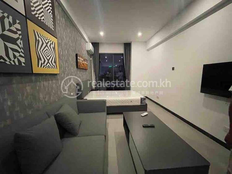ផ្ទះល្វែង សំរាប់ជួល នៅ BKK 1, Boeng Keng Kang, Phnom Penh